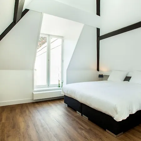 Stayci Serviced Royal Palace Apartment *