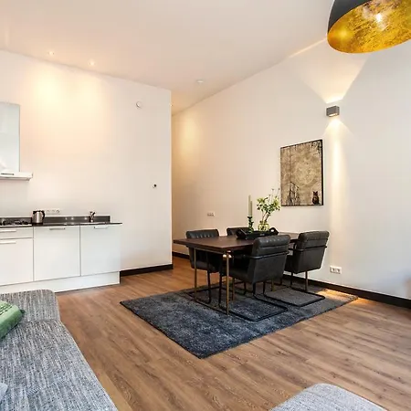 Stayci Serviced Royal Palace * Den Haag