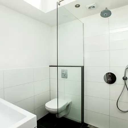 Stayci Serviced Royal Palace * Den Haag