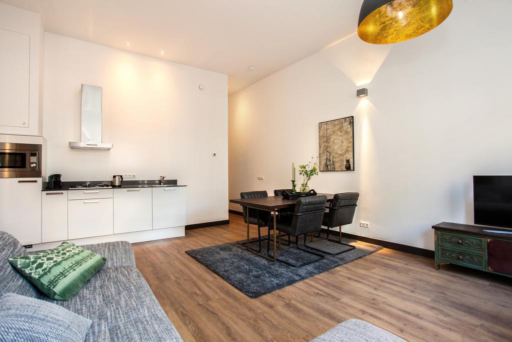 Stayci Serviced Royal Palace * Den Haag